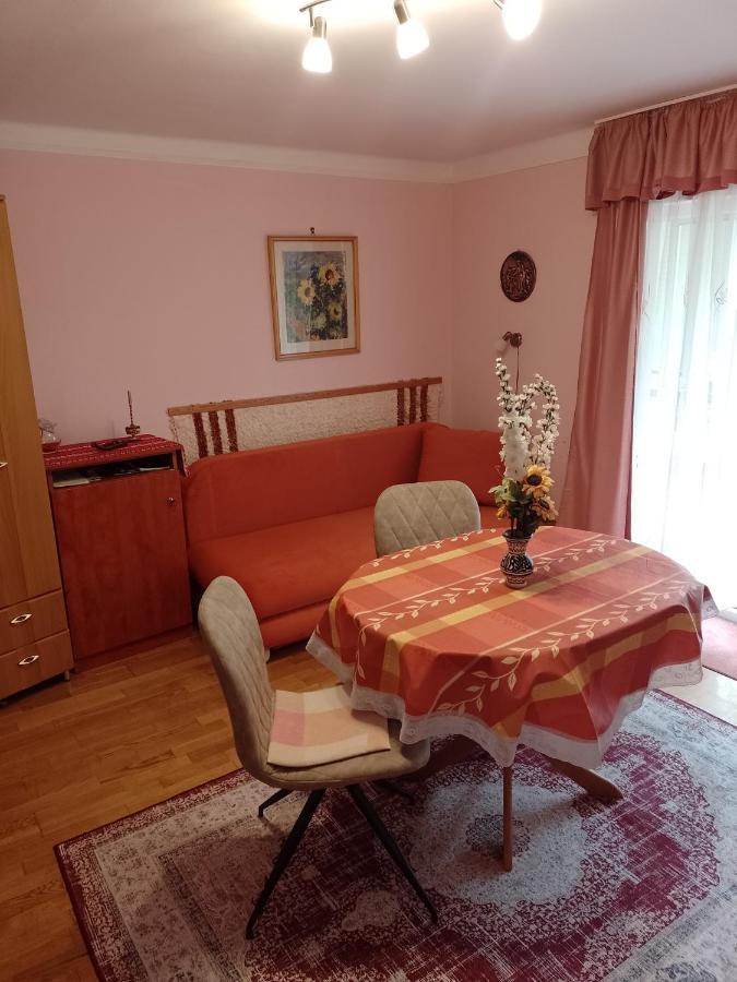 Gyoengyvirag Ueduelo - Mario Apartman Гаркань Екстер'єр фото